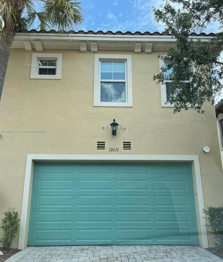 12631 Nw 32nd Pl - Photo 2 of 8
