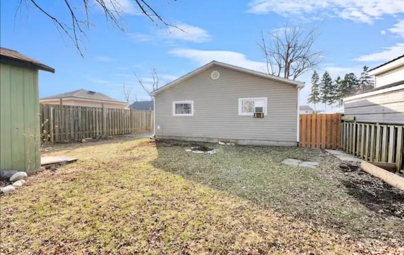 316 Erieview Dr - Photo 3 of 24