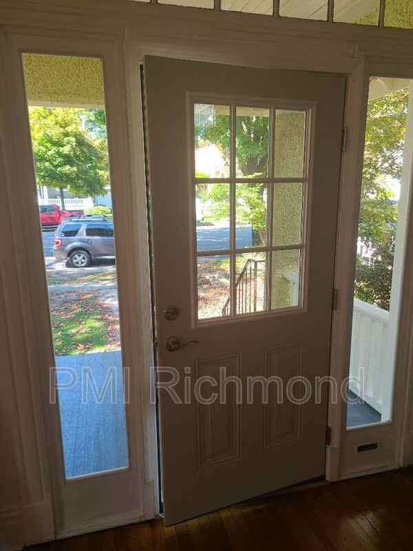 3219 1st Ave - Photo 2 of 15