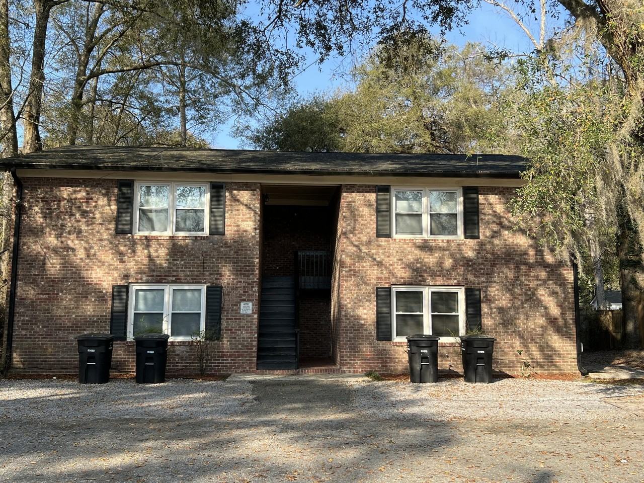 109 N Miller St A, Walterboro, SC 29488 2 Bedroom Apartment for 800/month Zumper