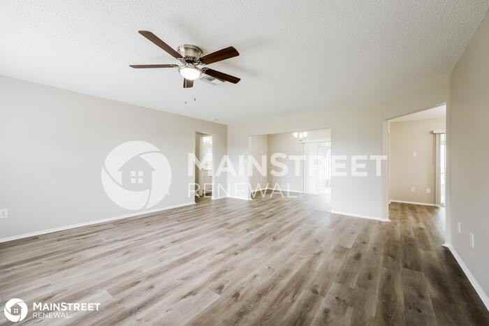 8161 Kings Bay Blvd - Photo 3 of 16