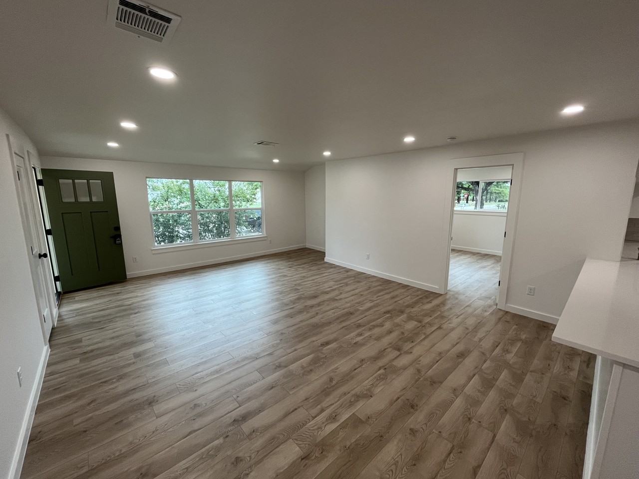 712 Colorado St #NA - Photo 3 of 28