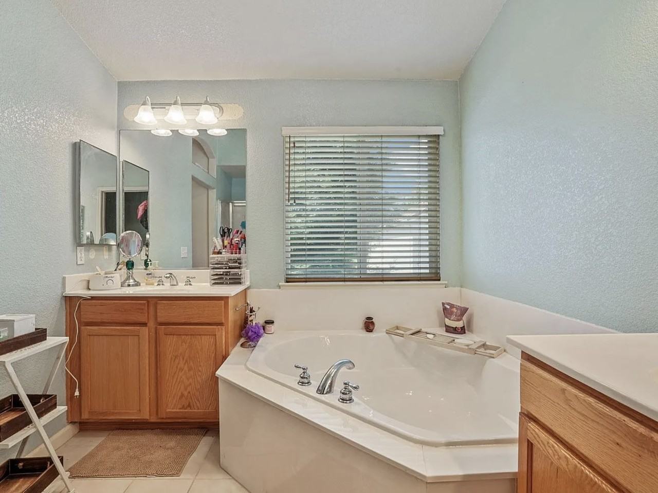 6282 Crestview Cir #NA - Photo 2 of 40