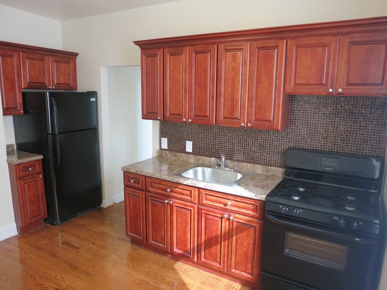 435 72nd St E2, North Bergen, NJ 07047 1 Bedroom Apartment for Rent