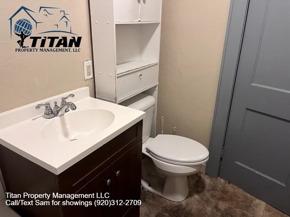 106 1/2 W 9th Ave #2 - Photo 7 of 11