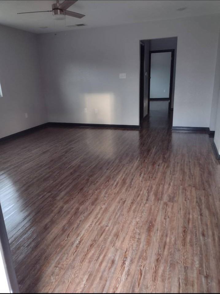 1701 East Harding AvenueApt - 3 #3 - Photo 2 of 12