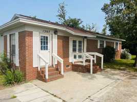 featured image of 1307 Pennsylvania Ave #1