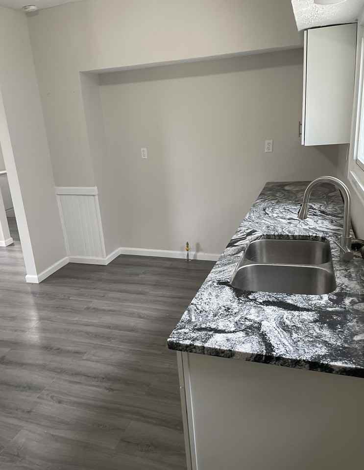 37 Magnolia Ave #1 - Photo 5 of 16