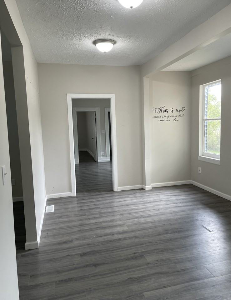 37 Magnolia Ave #1 - Photo 6 of 16