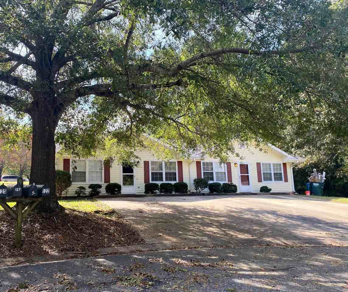 112 Creek Side Dr #112 - Photo 2 of 7