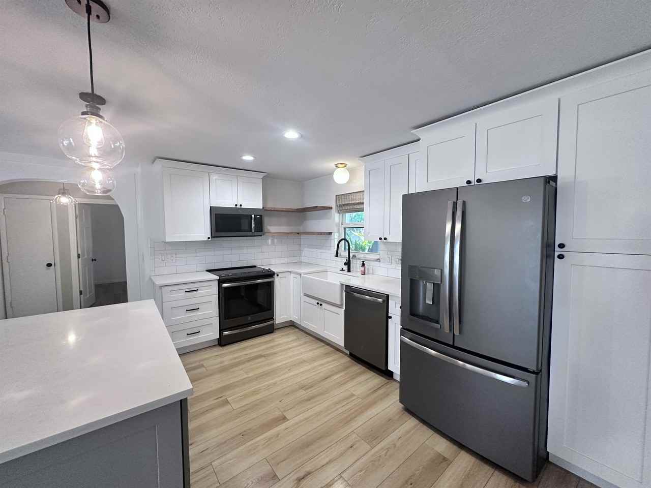 1422 Byram Dr #1 - Photo 4 of 18