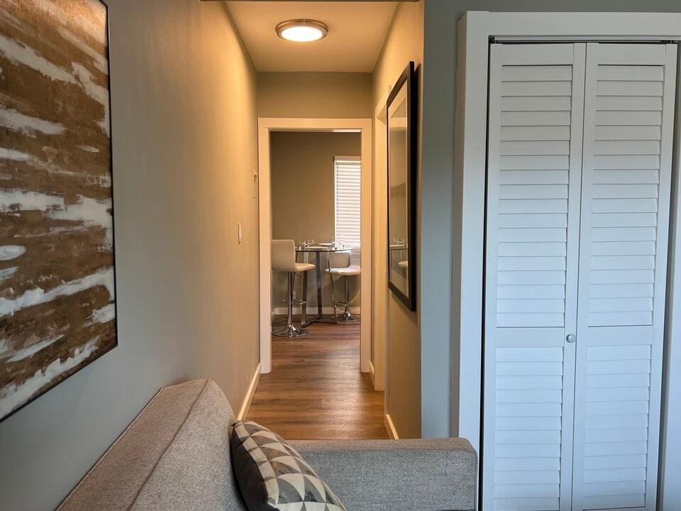 3755 Inglewood Blvd - Photo 4 of 22