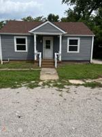 featured image of 213 E Warfield St