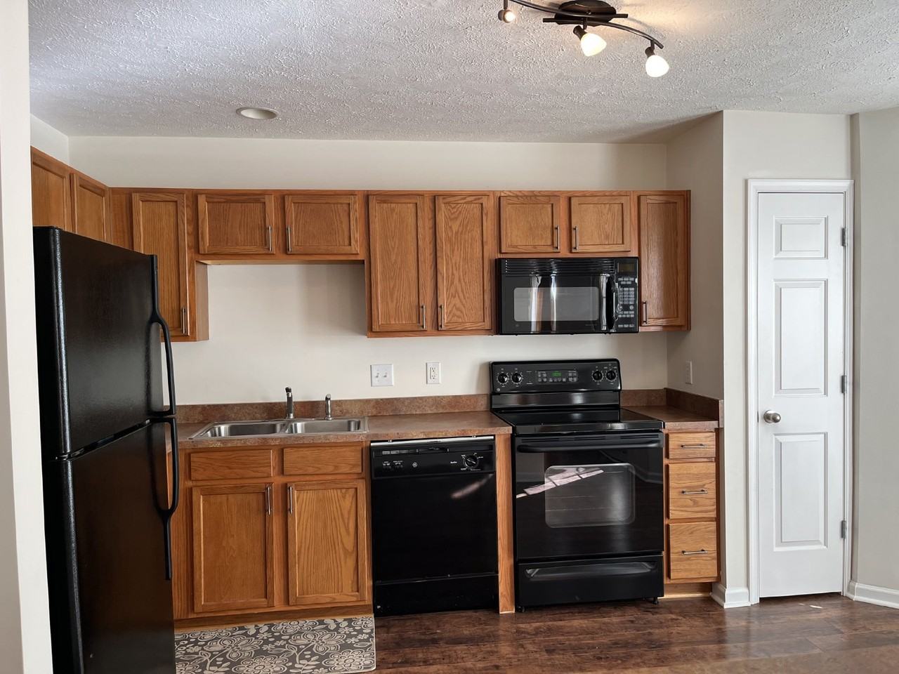 2424 Nashboro Blvd - Photo 5 of 19