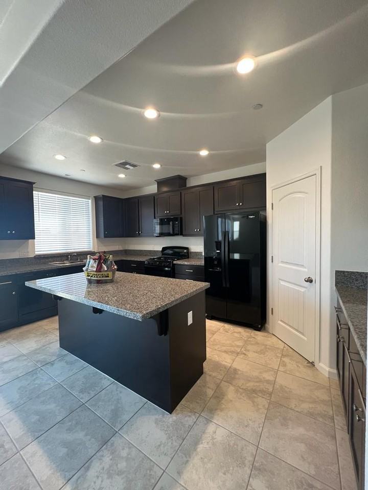 1956 Gus Villalta Dr - Photo 3 of 15