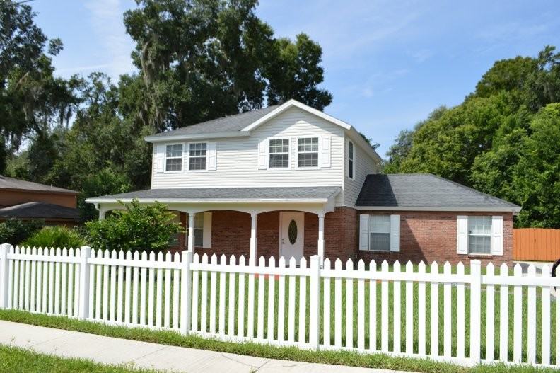 4211 Rogero Rd - Photo 2 of 15