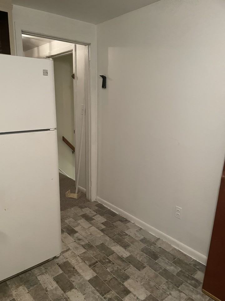 110 Pasadena Ave #2ndFL - Photo 3 of 9