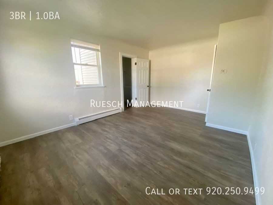 1109 University Ave #2 - Photo 3 of 28