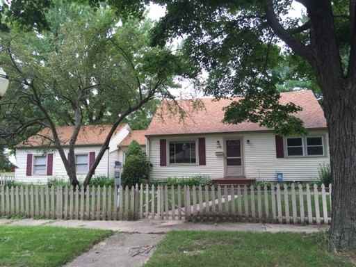 1101 Maplehill Ave - Photo 2 of 28