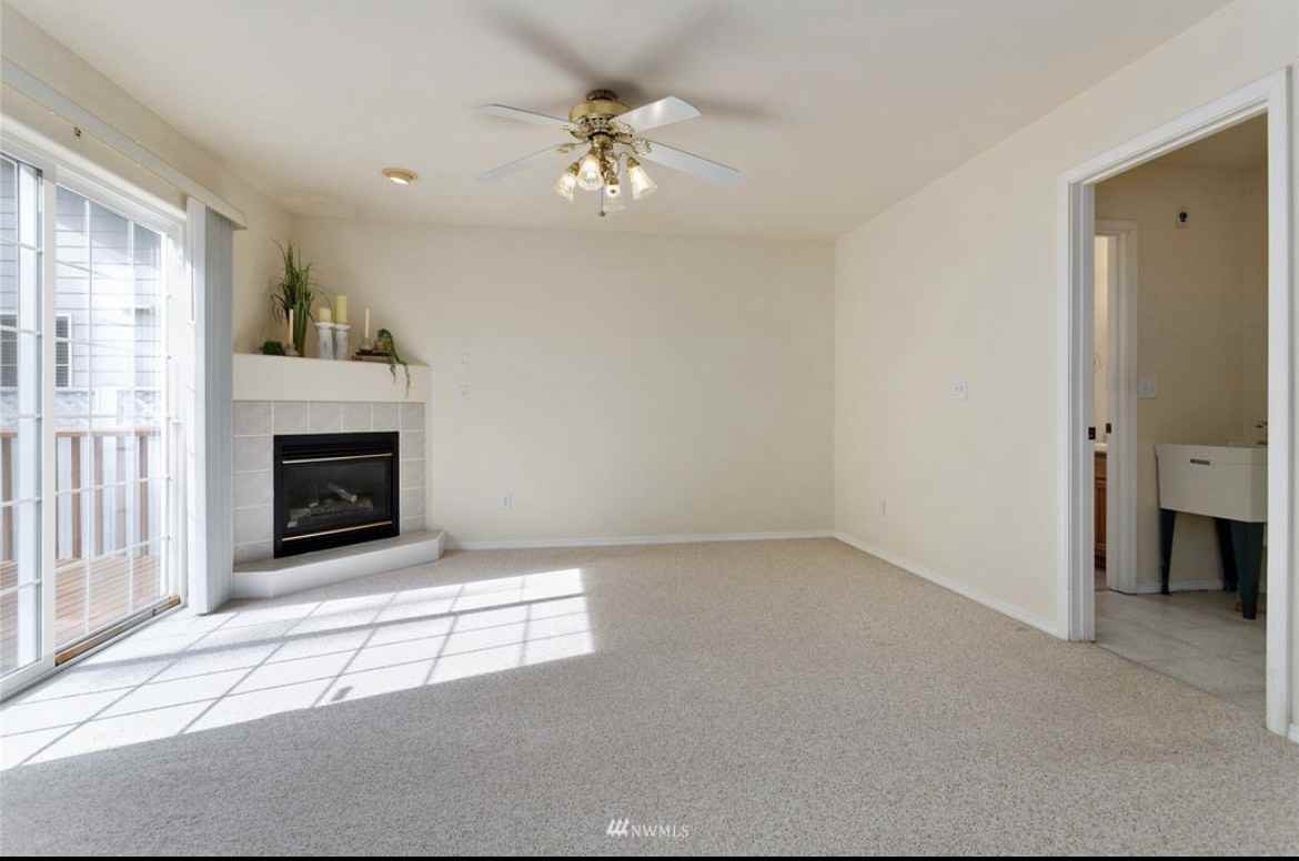 4035 Glengary Rd #1 - Photo 2 of 47