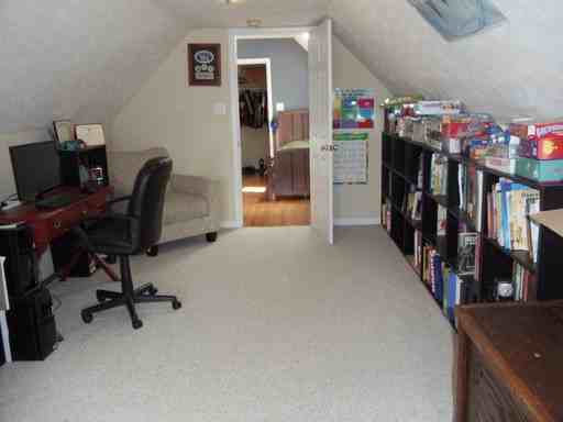 3577 Hayfield Rd - Photo 2 of 36