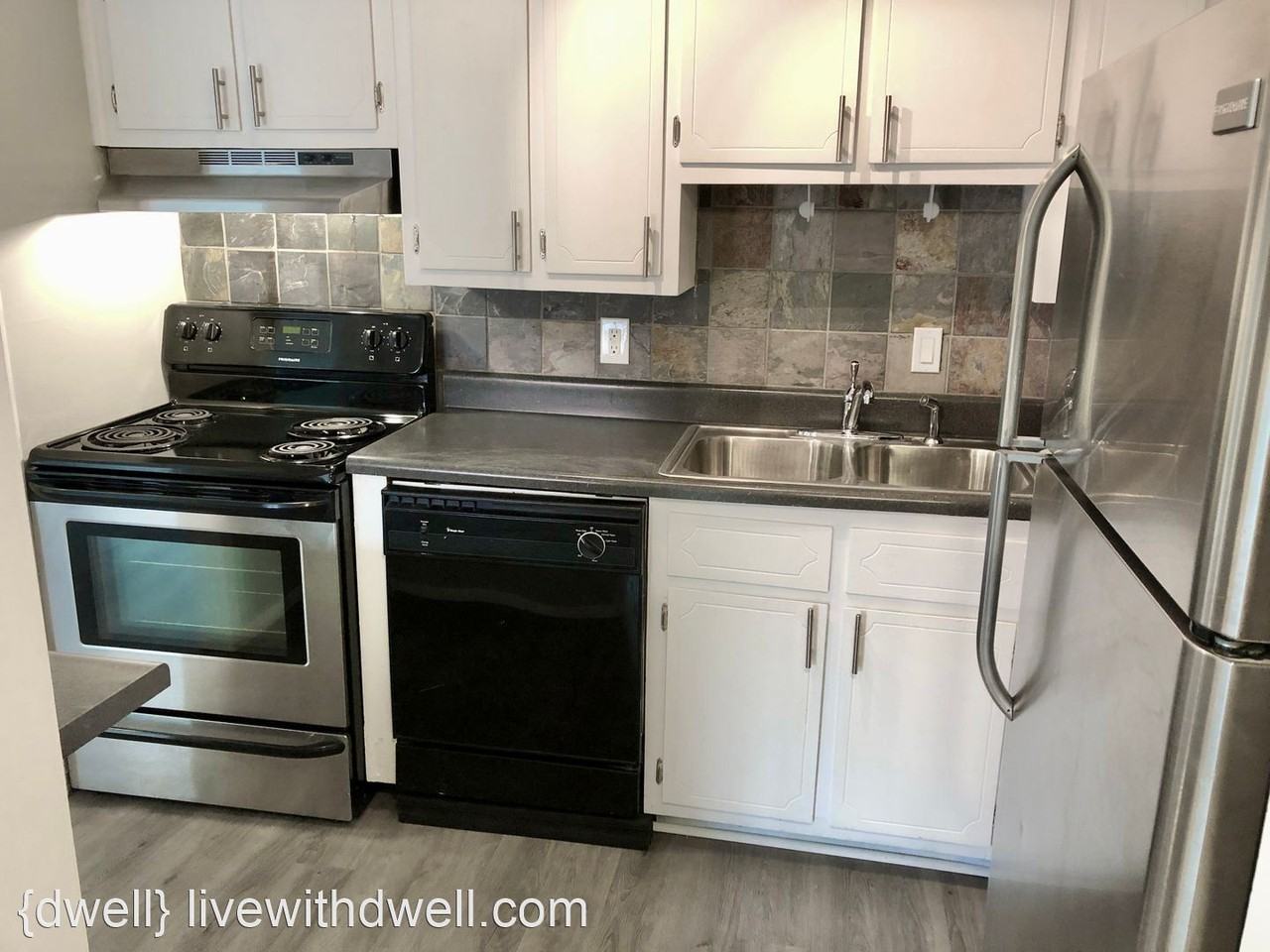 1520 Milner Crescent - Photo 2 of 17