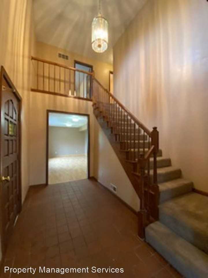 2709 Neff St - Photo 3 of 42