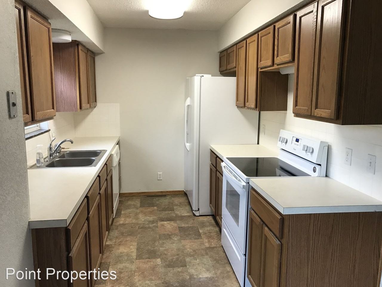 1160 Money St - Photo 2 of 12