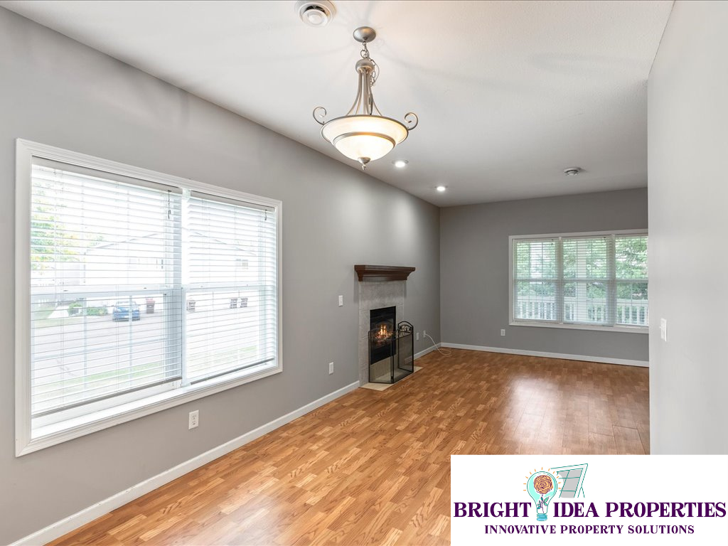 5948 Oakgreen Ave N #1 - Photo 6 of 47