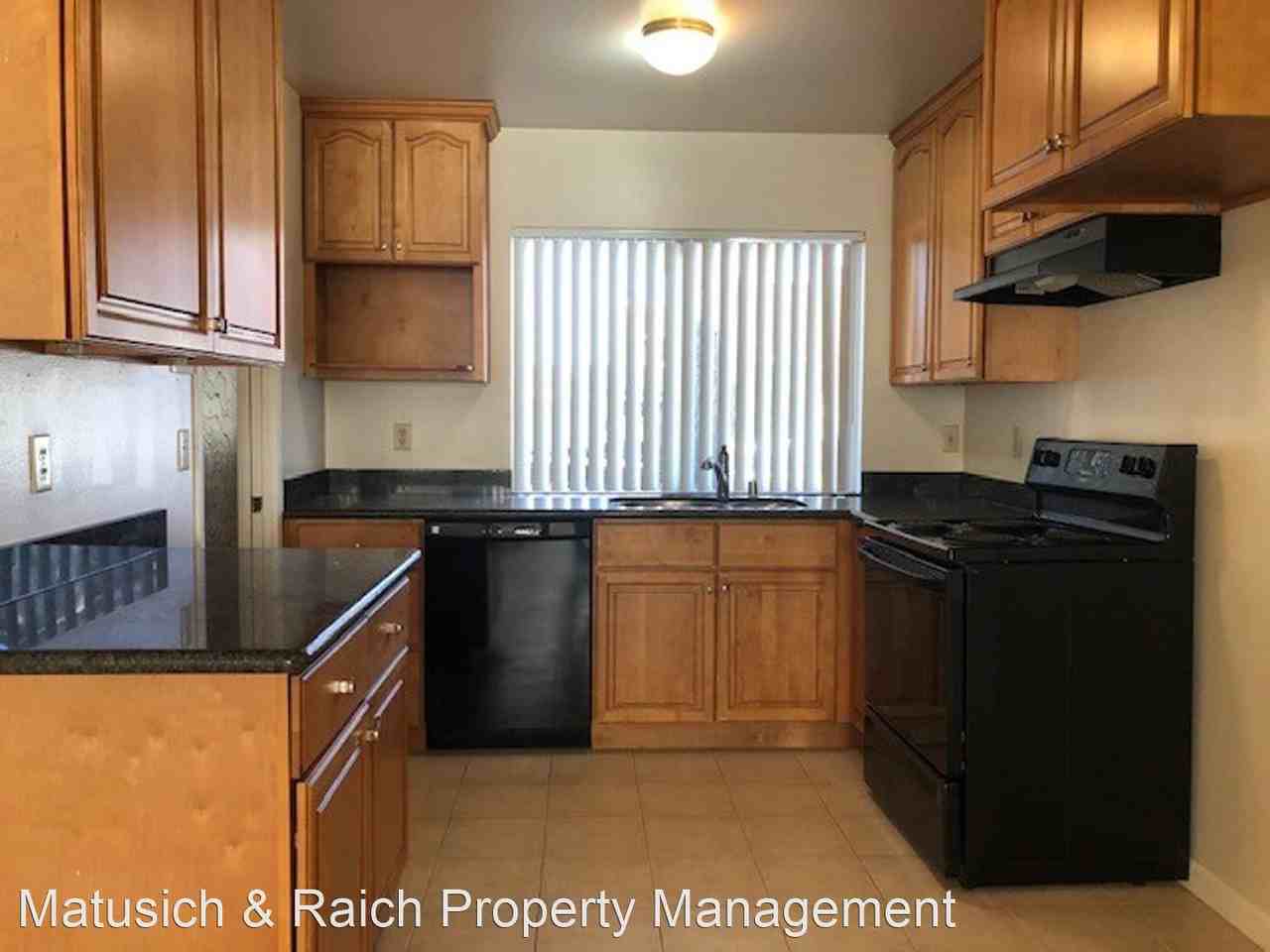 1334 Star Bush Ln - Photo 3 of 12