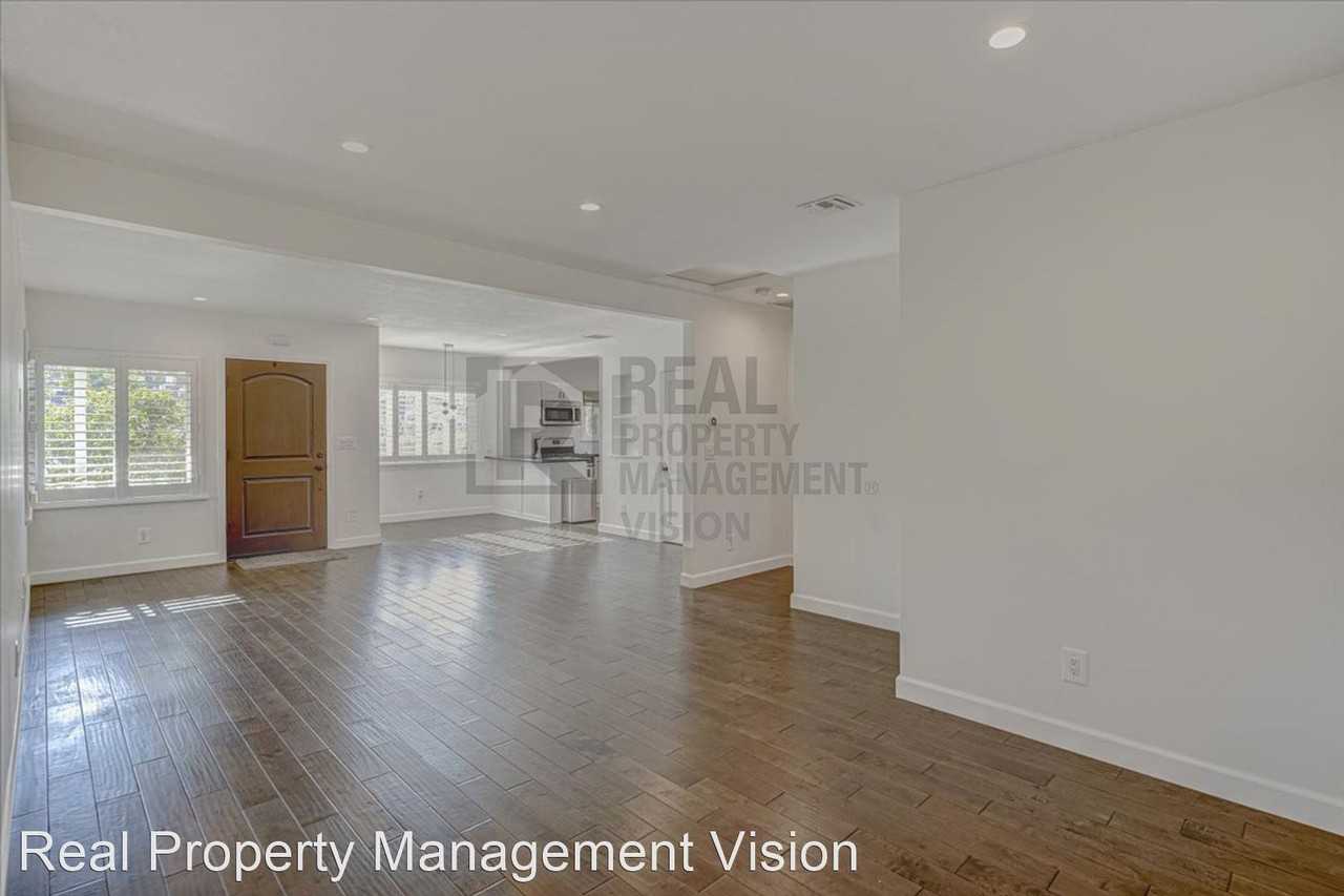 1231 N Brighton St - Photo 2 of 36