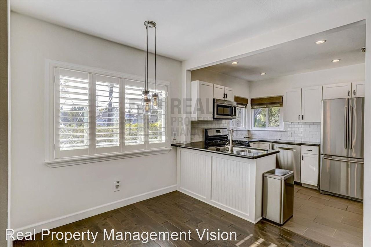 1231 N Brighton St - Photo 3 of 36