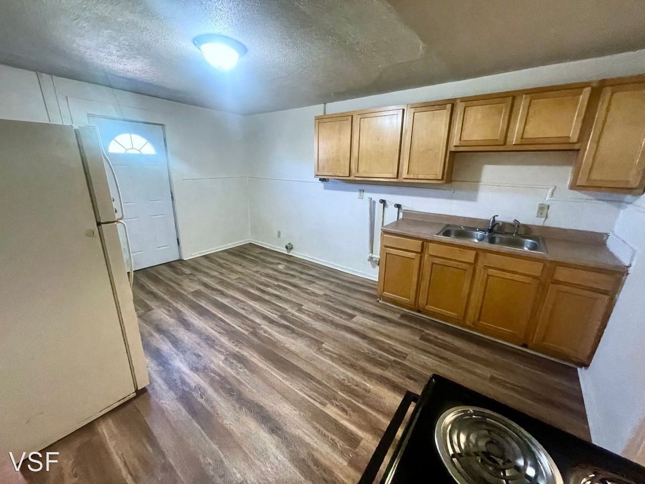 101 S. Roosevelt Ave. - Photo 2 of 16