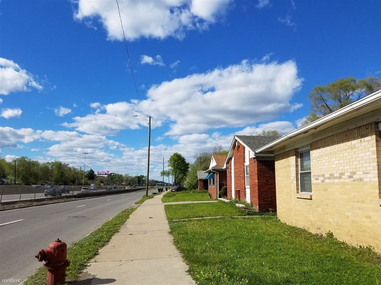 12878 Southfield Serv Dr & Schoolcraft Apartments 12878 Southfield