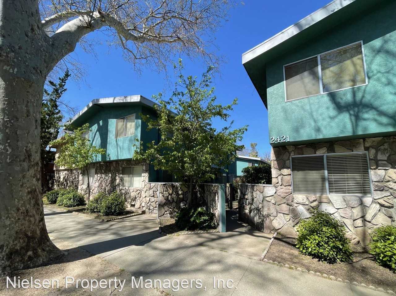 2419 & 2421 F Street - Photo 2 of 8