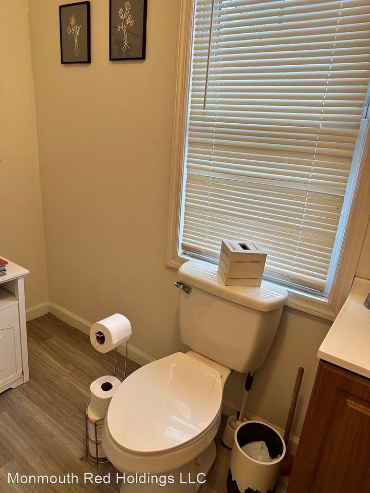 73-75 Monmouth Street - Photo 2 of 10