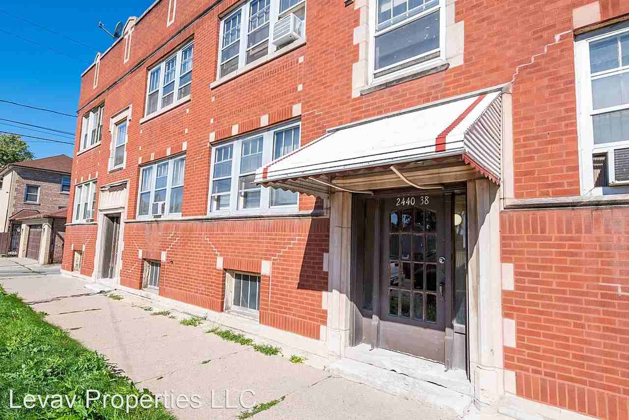 7256-7258 S Artesian Ave 2438-2444 W 73rd St - Photo 2 of 7