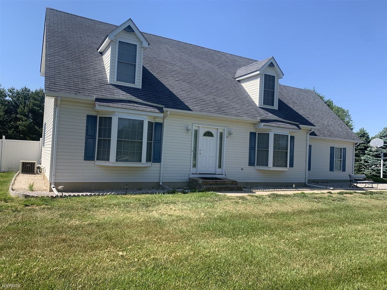 142 Trillium Dr - Photo 2 of 26