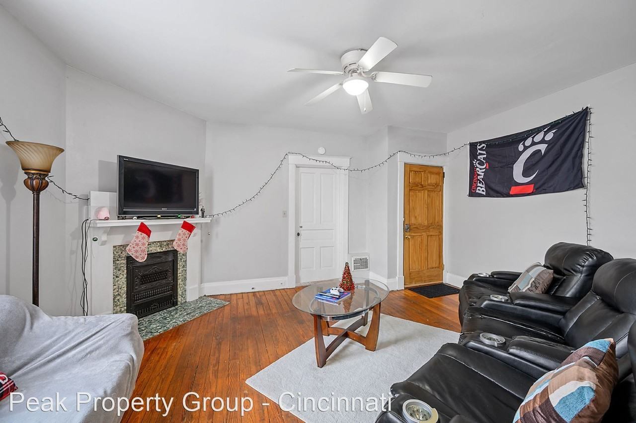 2342 Chickasaw Street - Photo 3 of 12