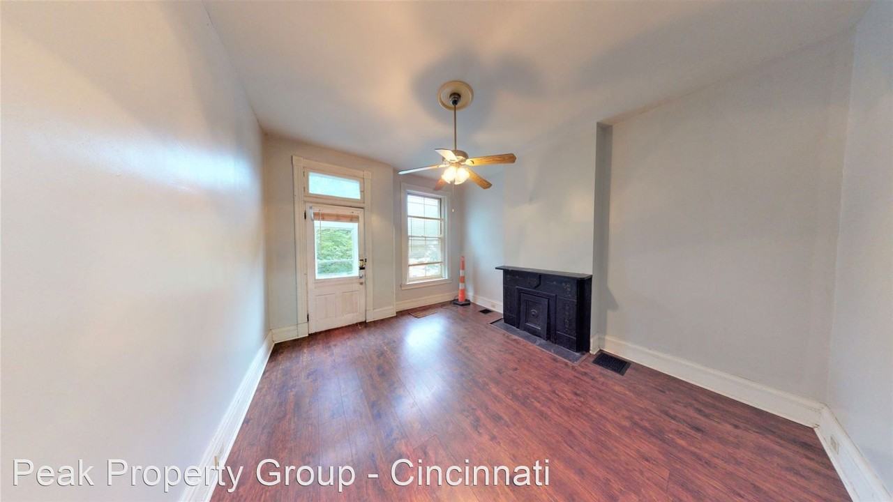 2363 W Clifton Ave - Photo 2 of 11