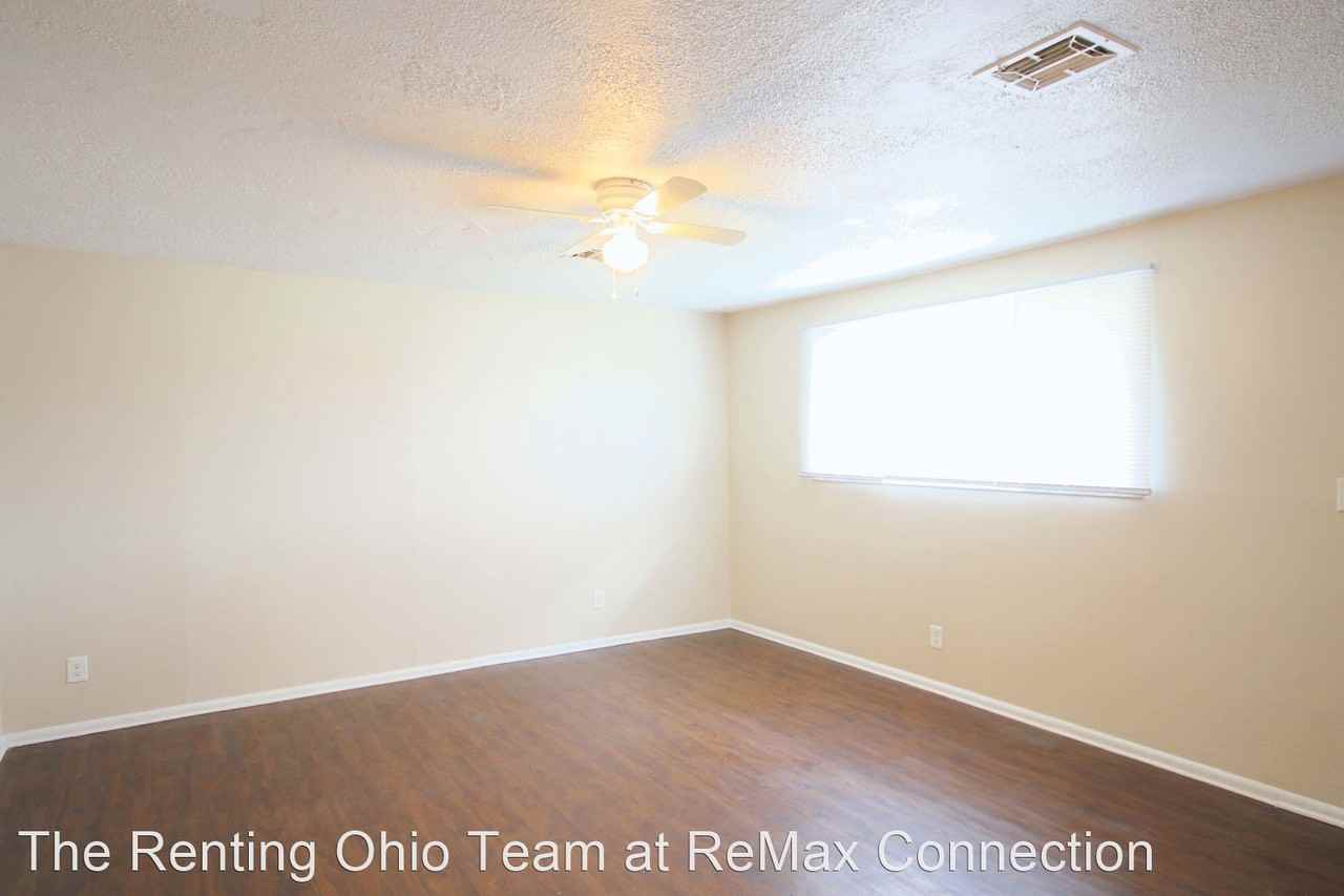 2056 Jane Ave - Photo 3 of 21