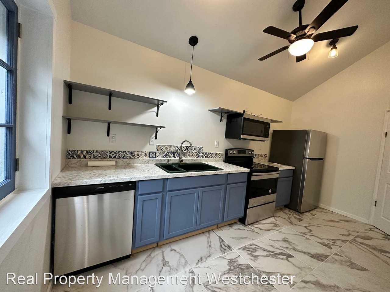 1691 Lawrence Rd - Photo 2 of 21