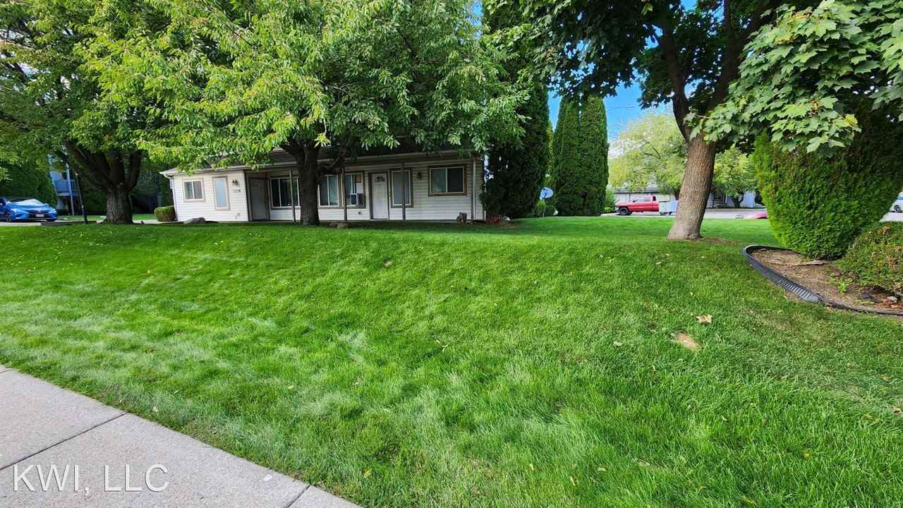 3385 Lilac Court Units A-D - Photo 2 of 21