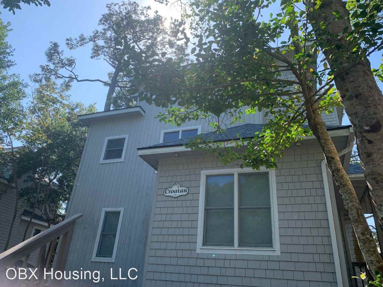 146 Baycliff Trl - Photo 2 of 32