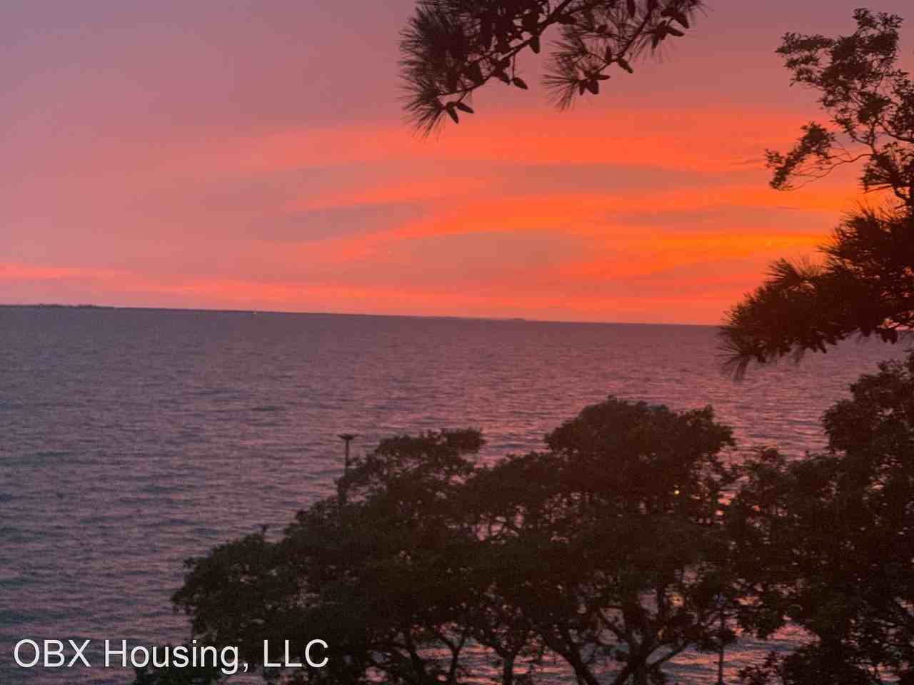 146 Baycliff Trl - Photo 3 of 32