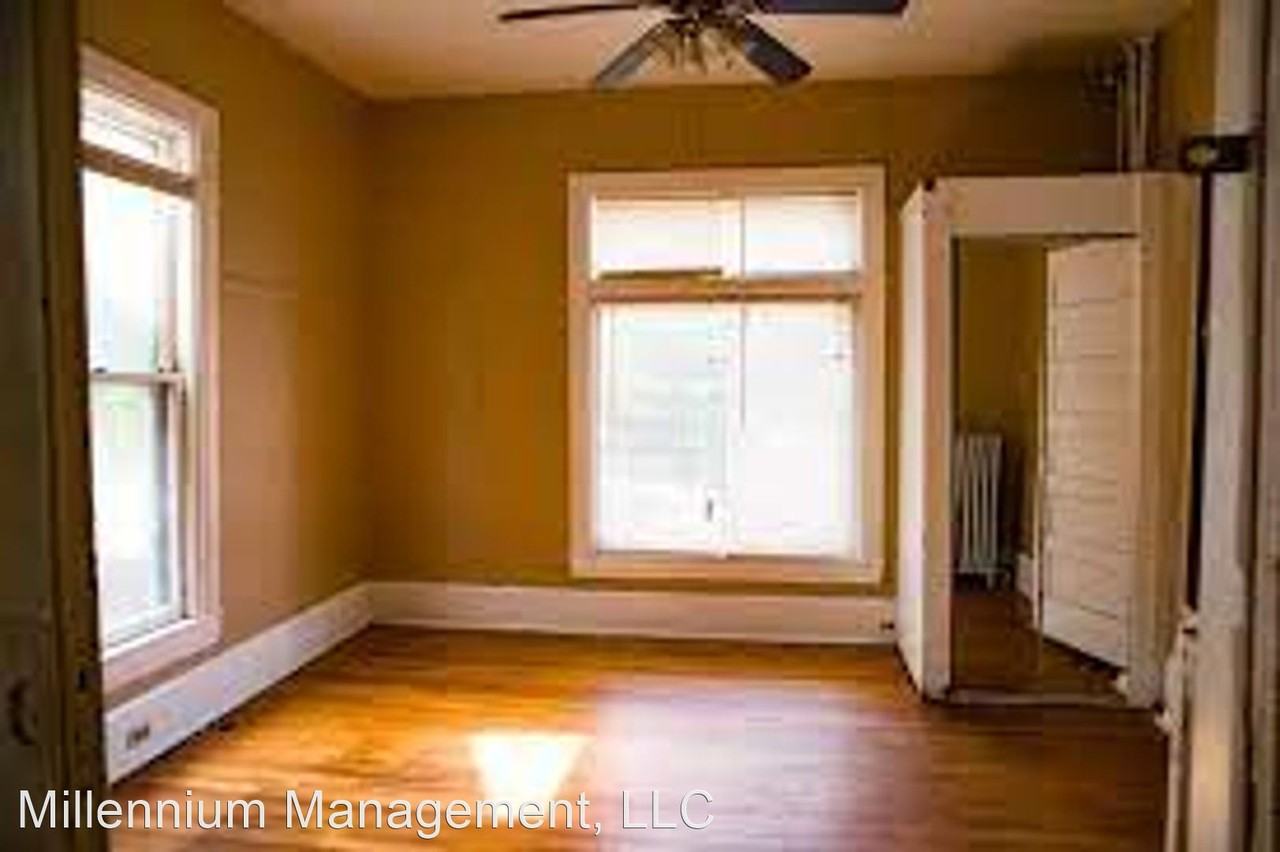 524 8th Ave SE - Photo 3 of 13