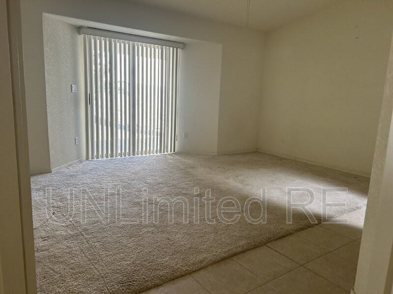 2290 Interlake Dr - Photo 6 of 23