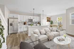 648 Melville Dr - Photo 1 of 1