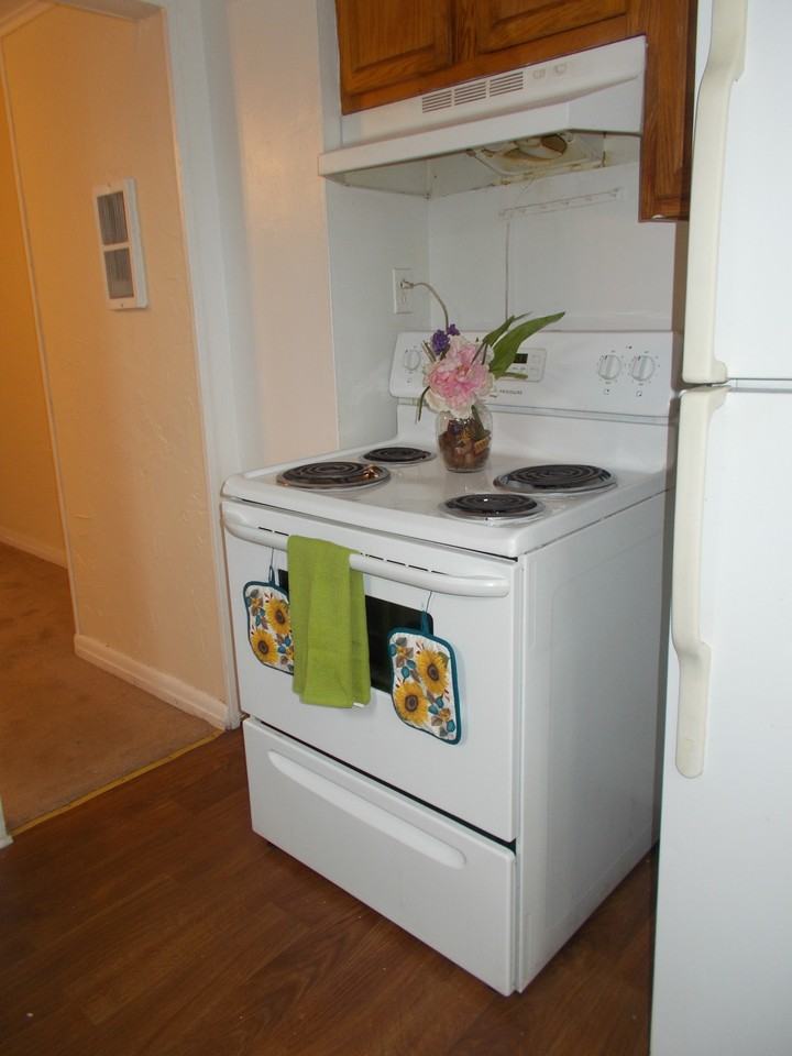 49 Talbott St - Photo 4 of 11