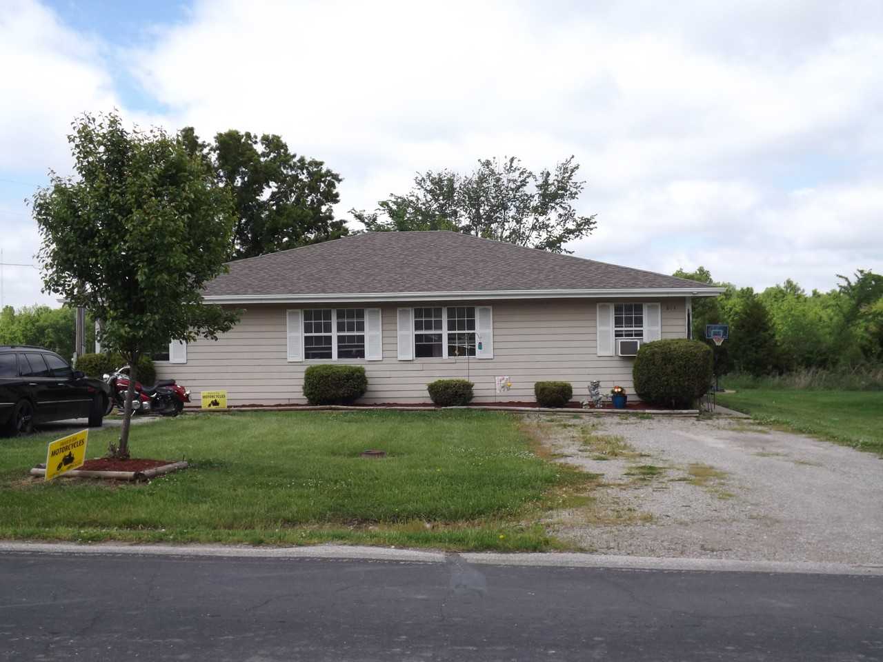 701 Mcvey Rd Apartments in Sedalia, MO 65301 Zumper